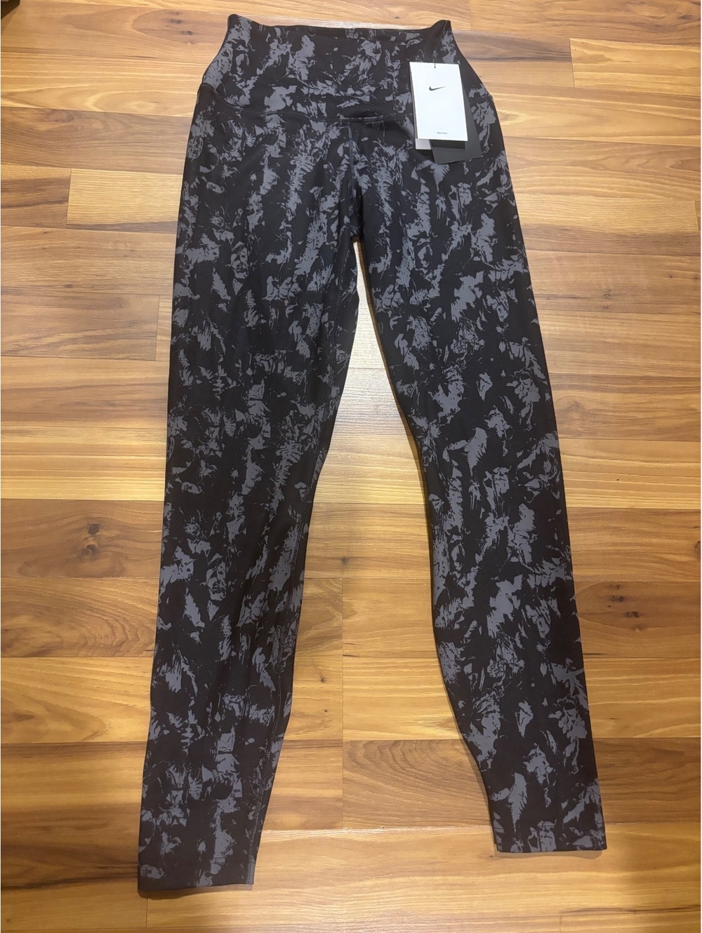 Nike One Dri-FIT High Rise 7/8 Leggings Black Gray Print NWT Women’s S